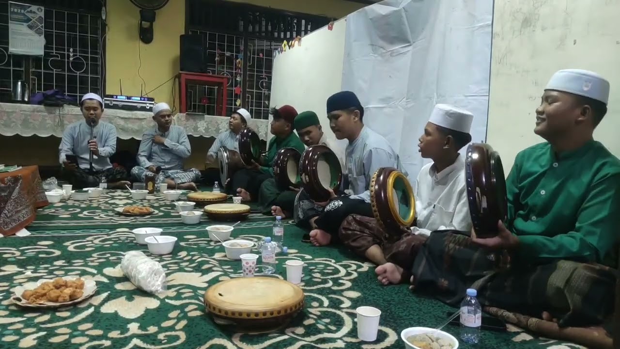 M`DIST - Allahu Allah Lailahaillallah ~ Asholatu Alannabi ~ Khoirol Bariyah