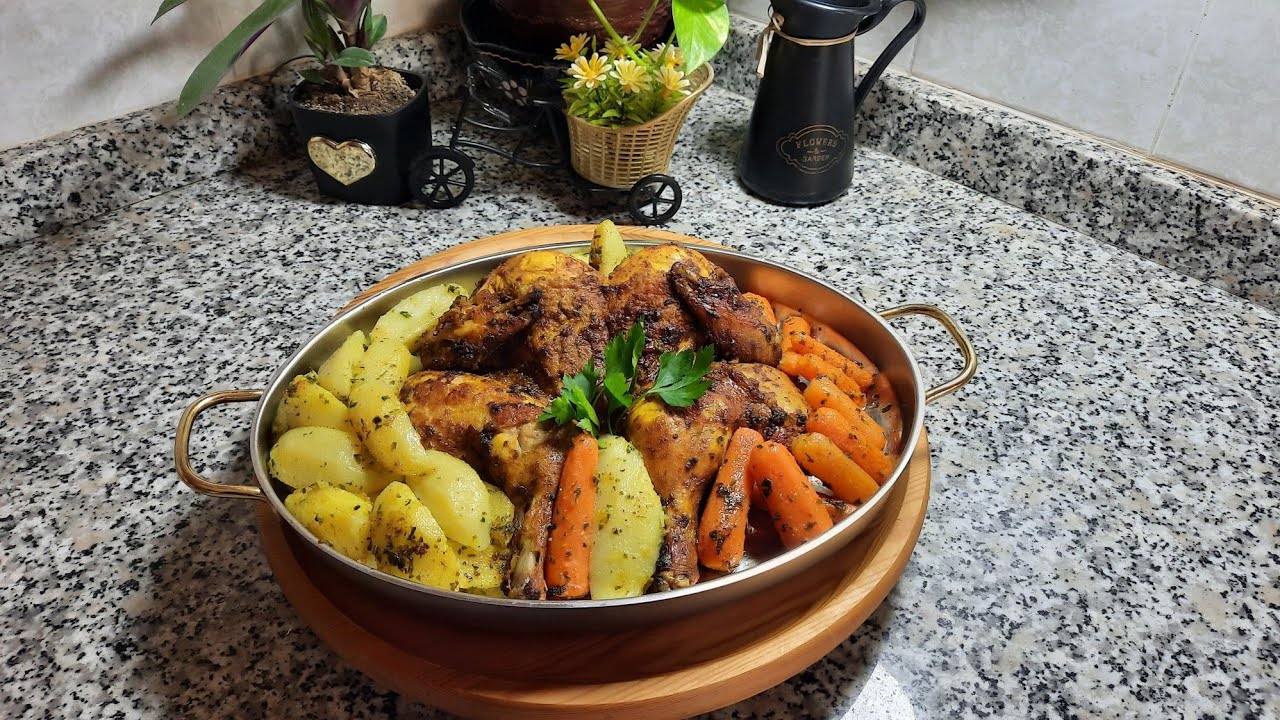 دجاج مشوي في الفرن بتتبيلة رائعة و مختلفة يستحق التجربة//poulet  au four un délice