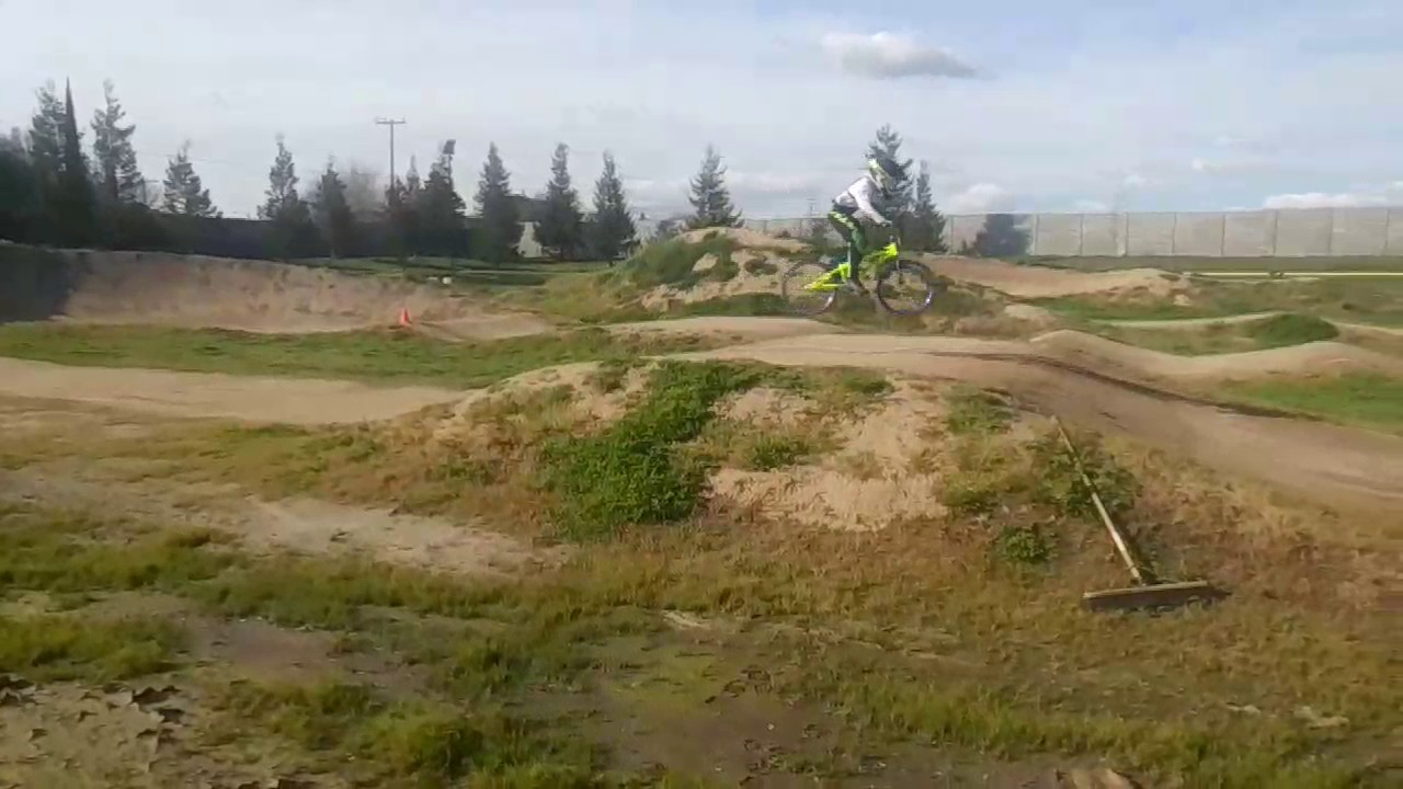 James Grippi slo-mo Jump