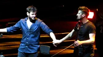 2CELLOS - WAKE ME UP (avicii) Live @BARCLAY'S CENTER,NY - 4/3/22 2CELLOS - WAKE ME UP (avicii) Live @BARCLAY'S CENTER,NY - 4/3/22