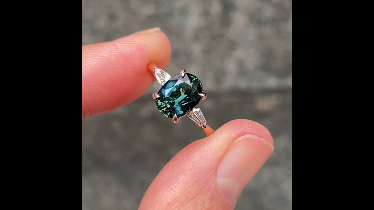 Perth, oval teal sapphire & diamond engagement ring, Sydney jeweller Lizunova Fine Jewels