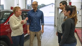 Right Ways to Use Phones in a Car (teaser) | Consumer Reports