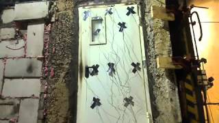 видео Противопожарные стеклянные двери, металлические с остеклением в СПБ
