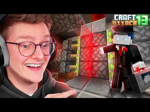 I'M BUILDING BASTIGHG'S SECRET DOOR IN CRAFTATTACK 13 🔥🕵🏼