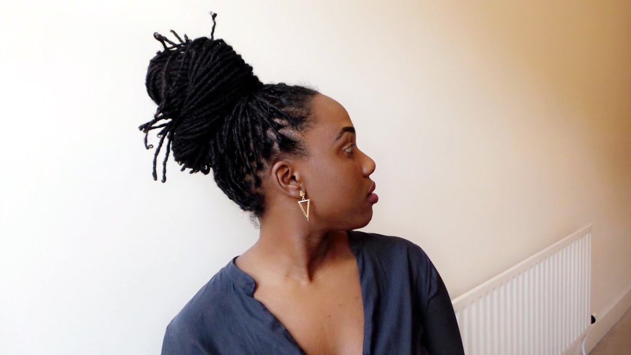 How To Do A Messy Bun With Locs Zaina Riech