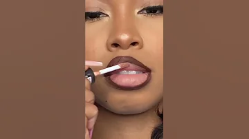 Pink Lipstick With Brown Lip Liner By Ohmyzy 