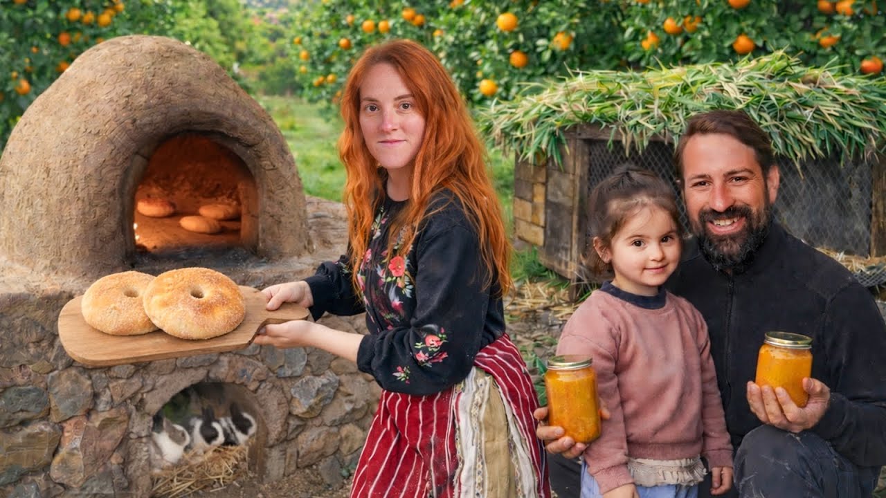 خبز مغربي تقليدي في فرن طيني وبناء بيت للأرانب ومربى البرتقال