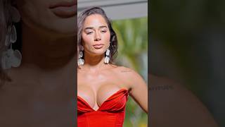 Este vestido rojo me encanta ♥️ #youtubeshorts #model #bruluccas