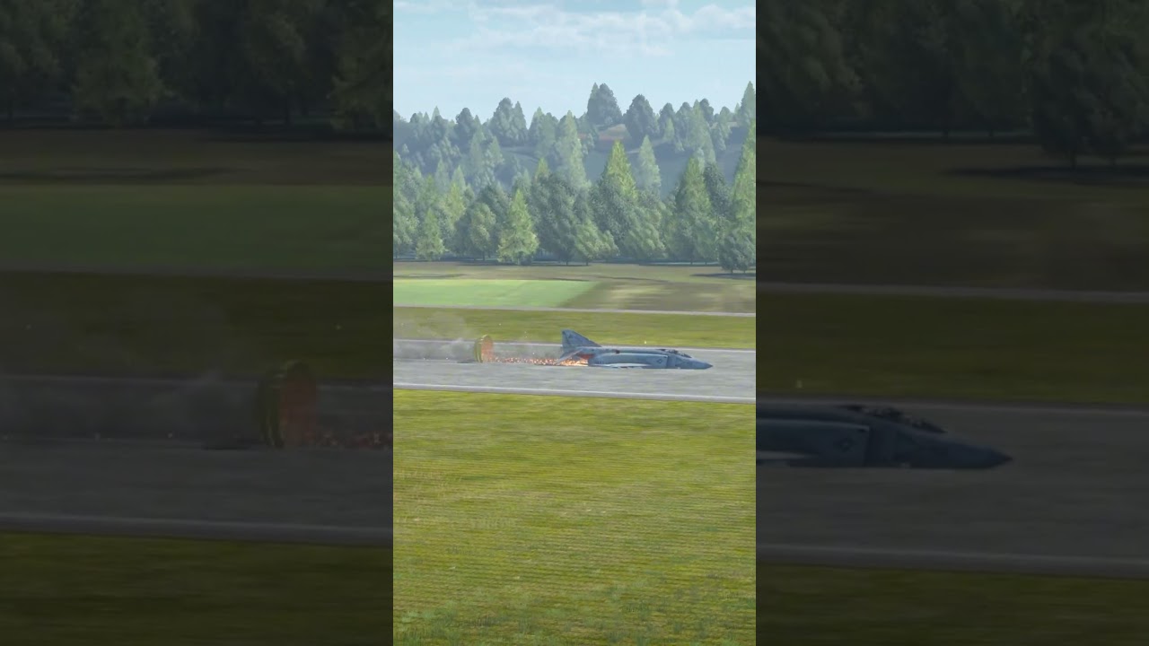 Insane Fighter Jet Takeoff with Smoke Trail