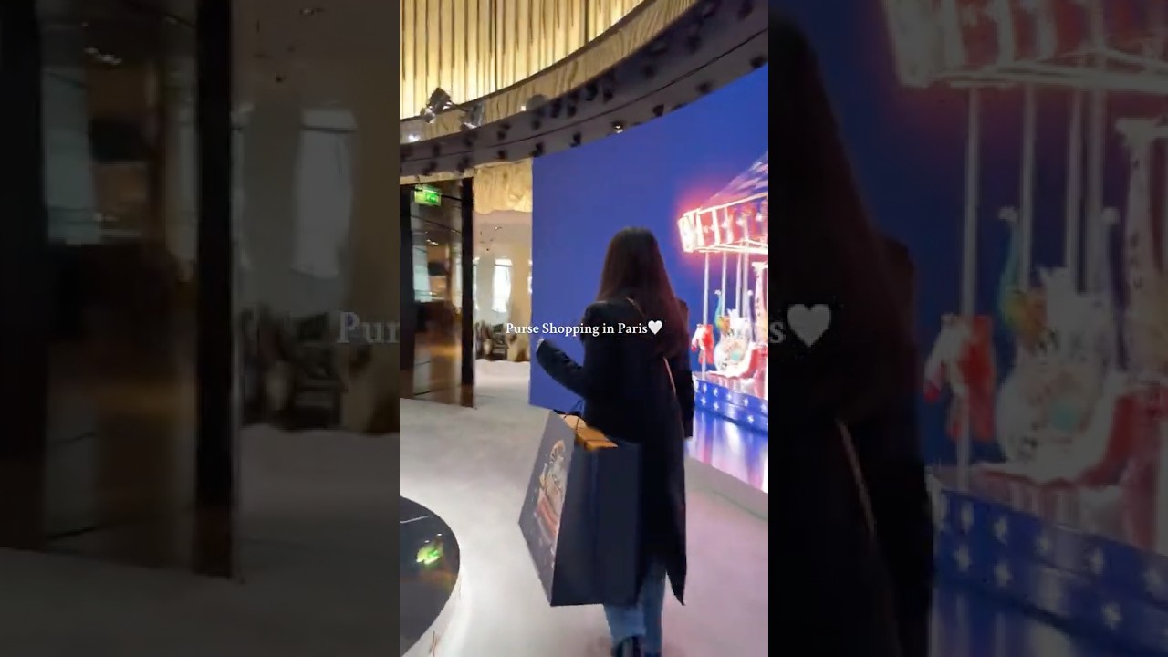 The real sight seeing in Paris😍 