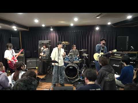 04；キリノナカ
