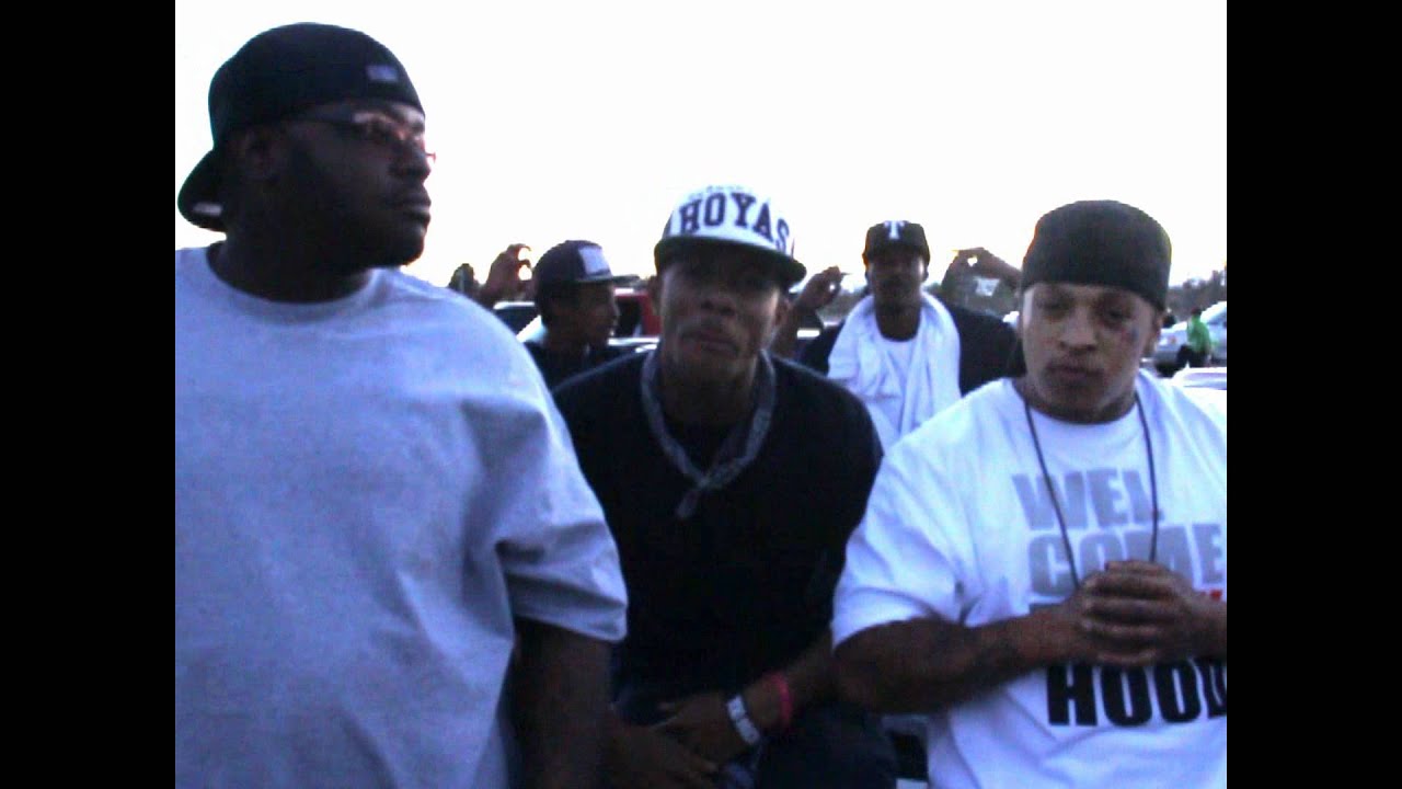 83GC- BLUE&GREY BANDANAS