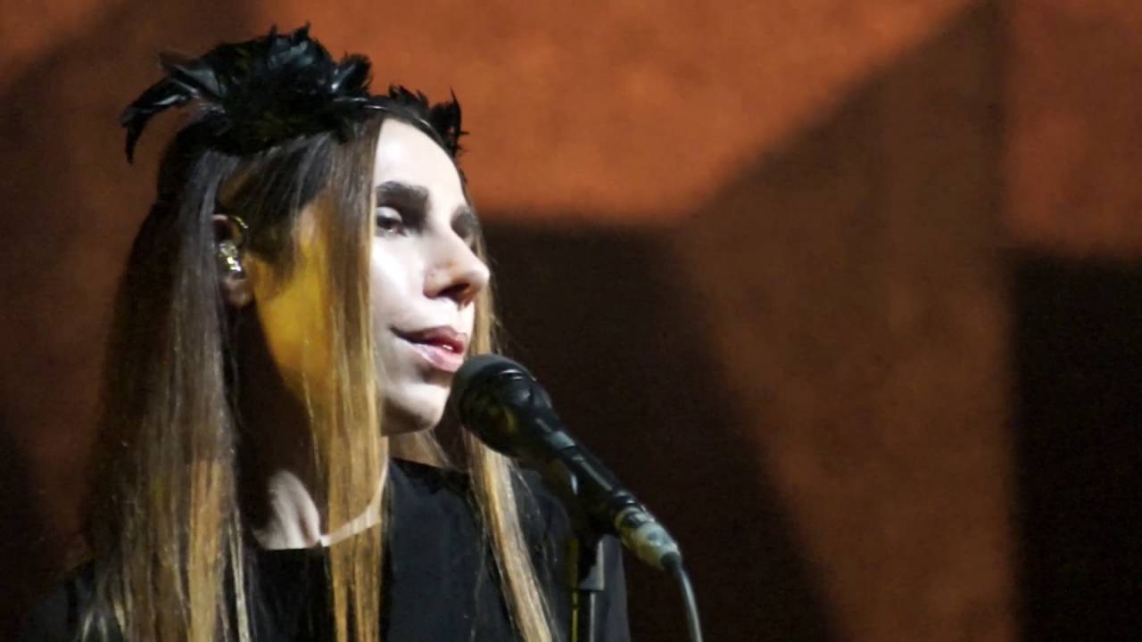 P.J. Harvey - To bring you my love (Firenze, ObiHall, October 24th 2016)