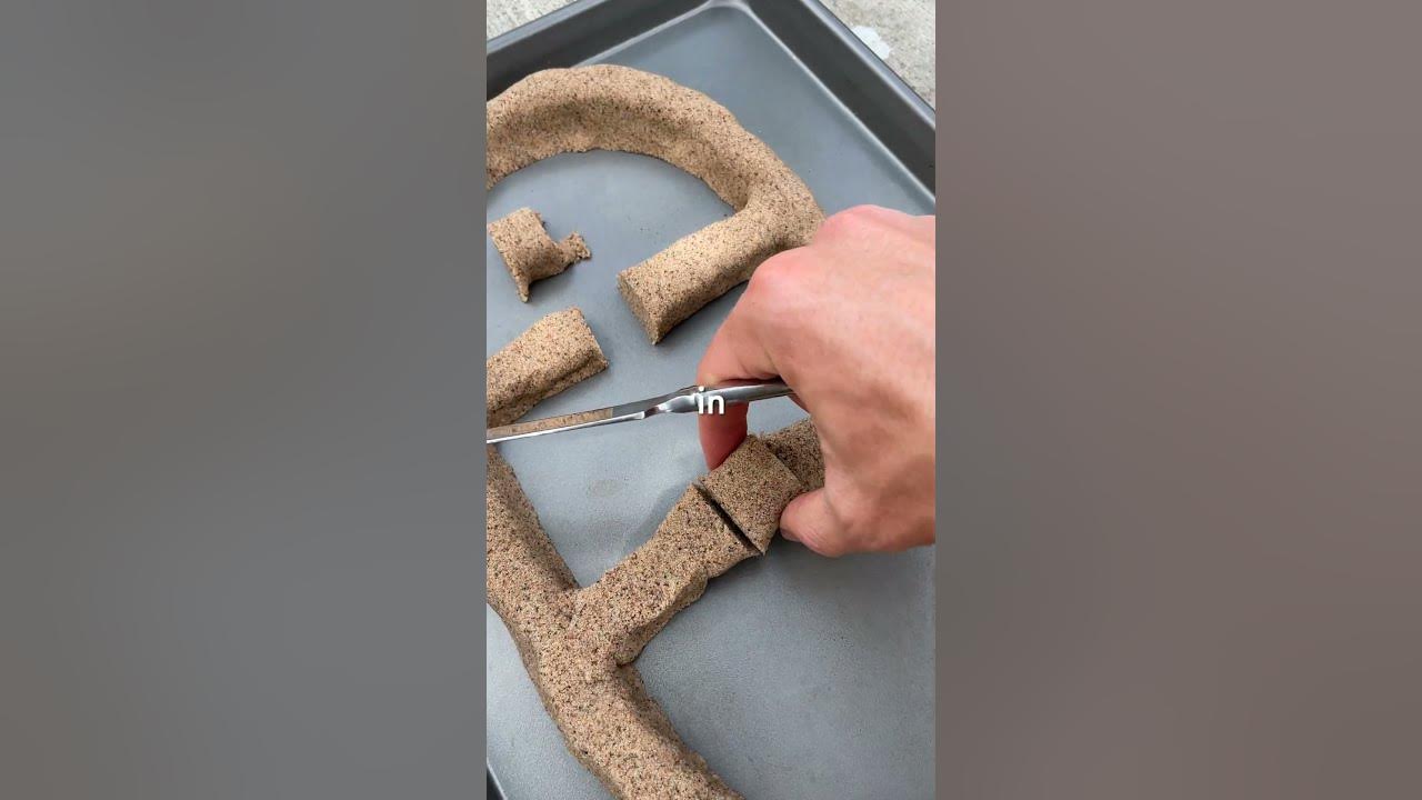 Building a Mansion for Bugs
