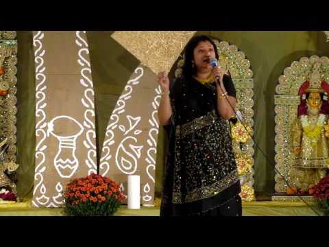 Piyali Ray singing Aro Dure Durga Puja @ BAM 2010
