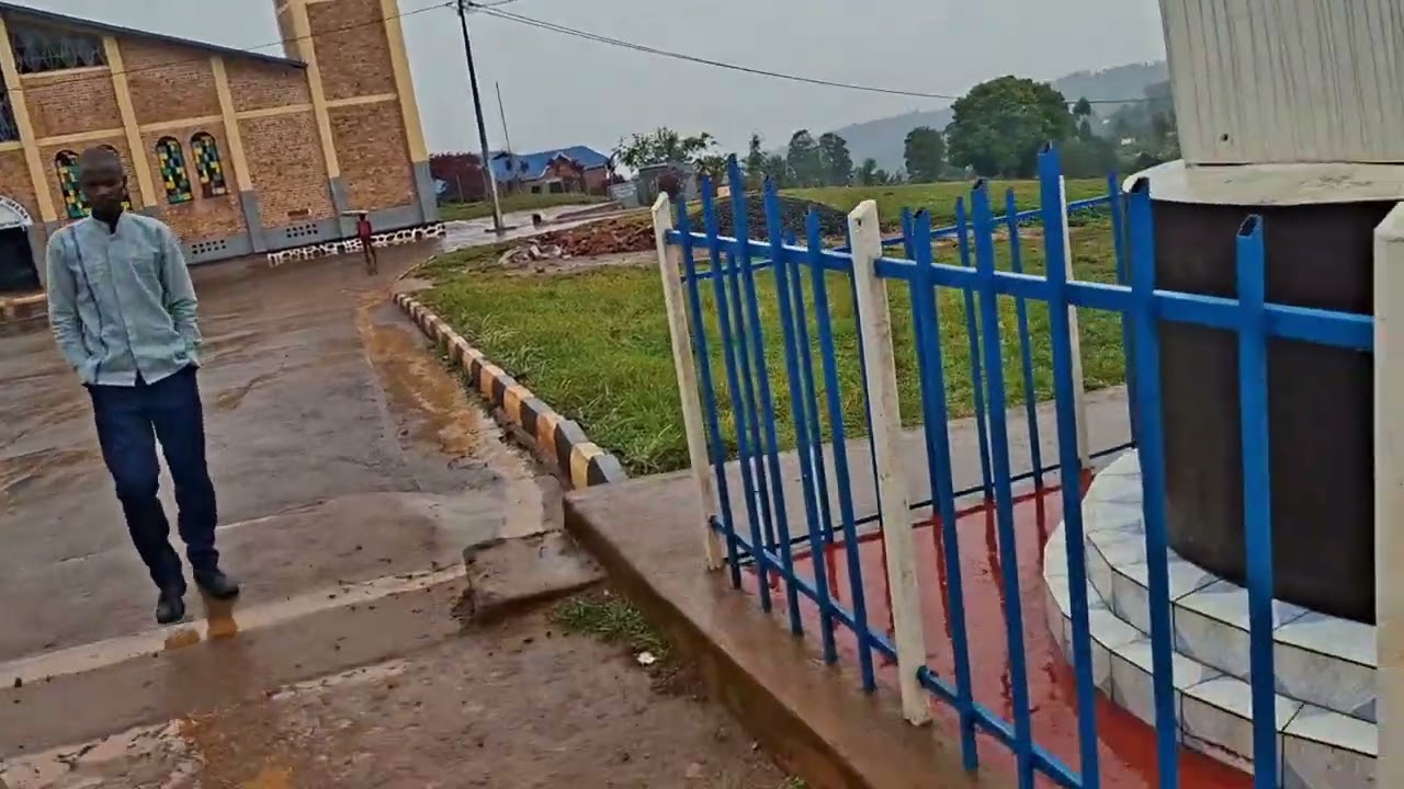 Reba inzira zicyaro cya nyamasheke, Shangi District, ukuntu iyo imvura iri kugwa ziba zigoye