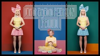 FEMM - Do It Again feat. LIZ (Fake 3D Music Video)