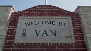City of Van fires city manager - the mayor and city councilmember quit over police chief controversy