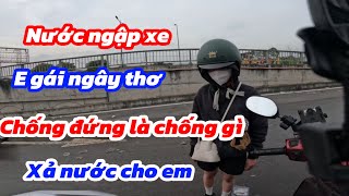 Em Gái Dễ Thương Xe Bị Ngập Nước - Xả Nước Cho Em | Long Quận 9