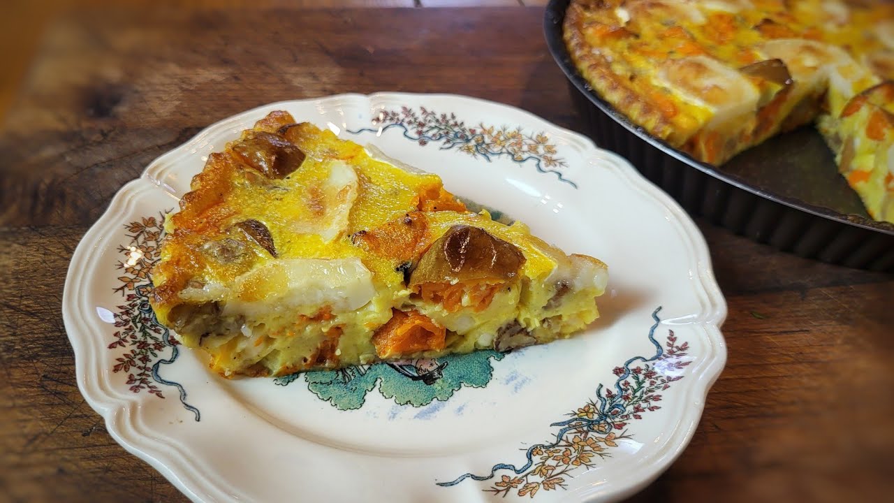 QUICHE SANS PÂTE COURGE, CHÈVRE ET NOIX  - recette végétarienne