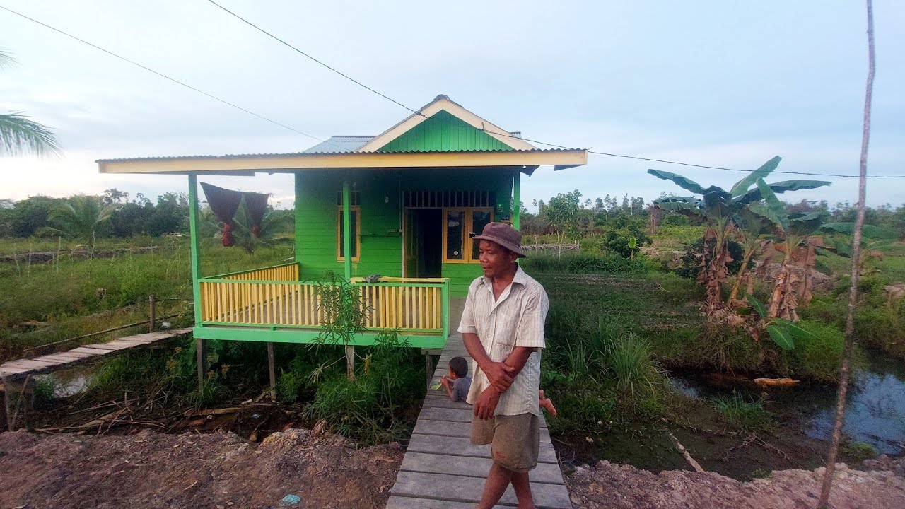 PEJUANG TANI ASAL PURWOREJO BERUSAHA BERTAHAN DENGAN KEADAN