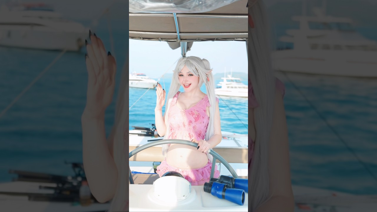 Frieren the Captain😜⚓️ Give me anime cosplay ideas pls👀🙏🏻 #frieren #anime #cosplay #fyp