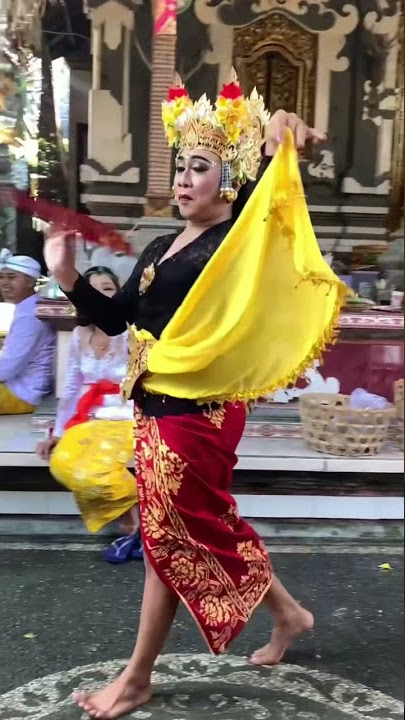 Yuk ngibing !! #gekrempongs #bondres #lawakbali #liku