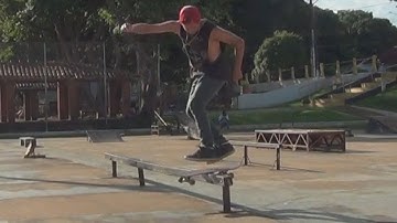 Combo Backside feeble to Boardslide to body varial frontside boardslide