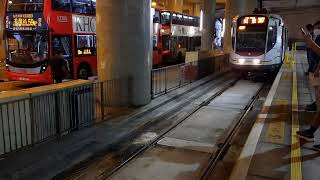 輕鐵507(第一期列車1056) 準備駛入 一 屯門碼頭