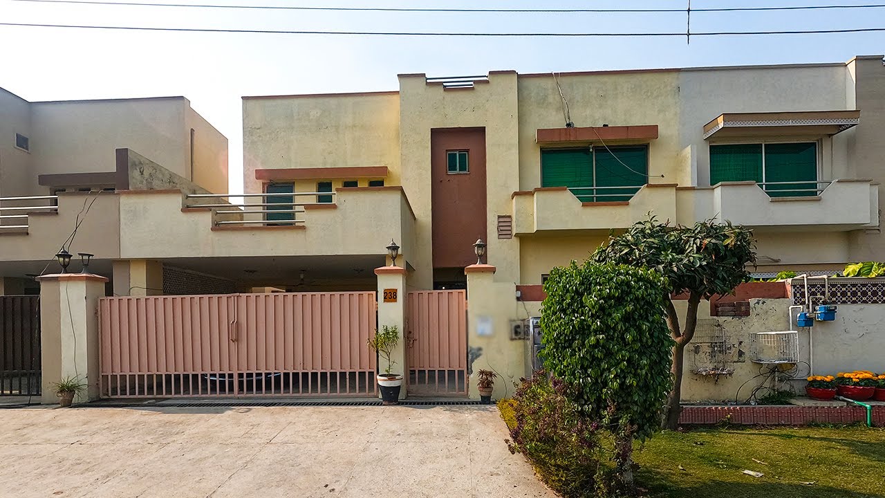 10 MARLA HOUSE FOR SALE IN ASKARI 11  SECTOR A LAHORE