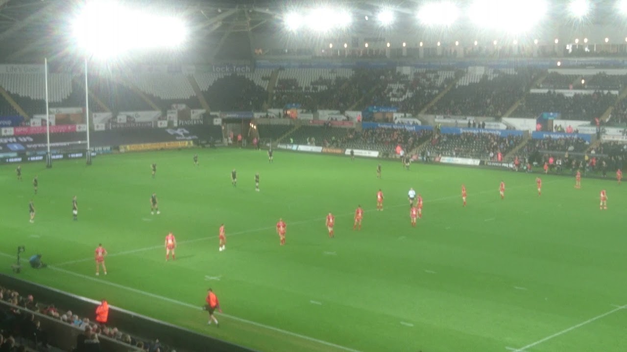 Ospreys v Dragons Guinness Pro 14 in Liberty Stadium 2017