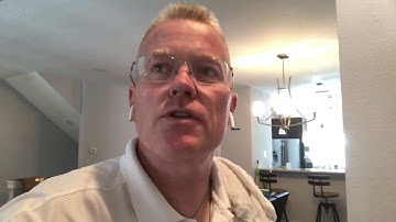 HOW TO MAKE A STRAIGHT “PLUMB” FIRST SHEET OF WALLPAPER:  DON’T WRITE ON THE WALL!