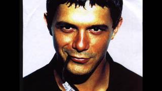 Video thumbnail of "Quiero Morir En Tu Veneno - Mtv Unplugged - Alejandro Sanz (2001)"