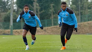 【最終値引き】 川崎フロンターレ ジャージ 上下 サイズ:XO アシックス 最終値引き】 川崎フロンターレ ジャージ 上下 サイズ:XO