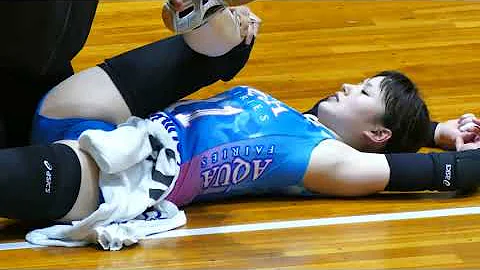 女子バレー 試合後ストレッチ 柔軟性が命 Youtube