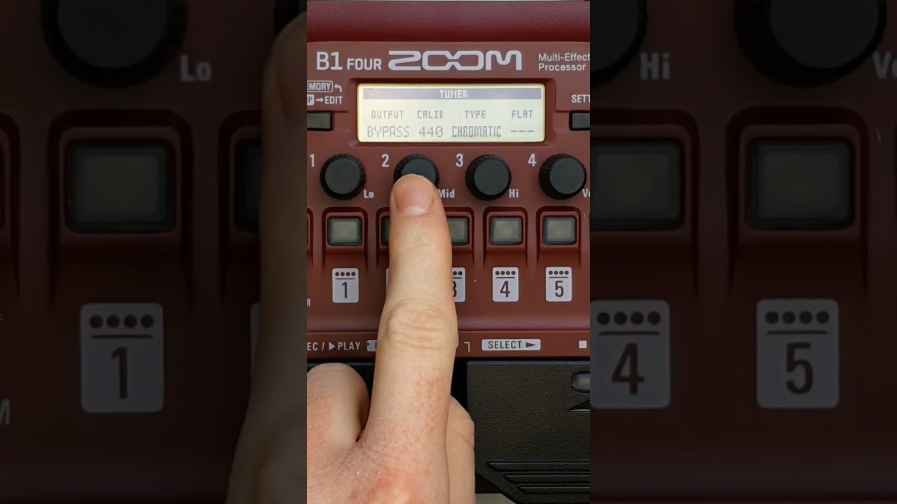 ベース zoom B1 four Zoom B1 FOUR Bass Multi-Effects Processor | Guitar Center
