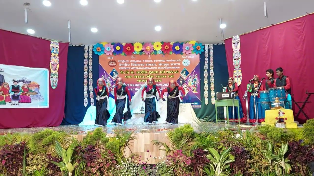 EBSB & KALA UTSAV GROUP DANCE REGIONAL LEVEL By KV No.1 JALAHALLI | UTTARKHAND TRADITIONAL DANCE