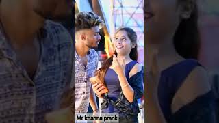 kiss prank 😀😍😘🤣 screenshot 2