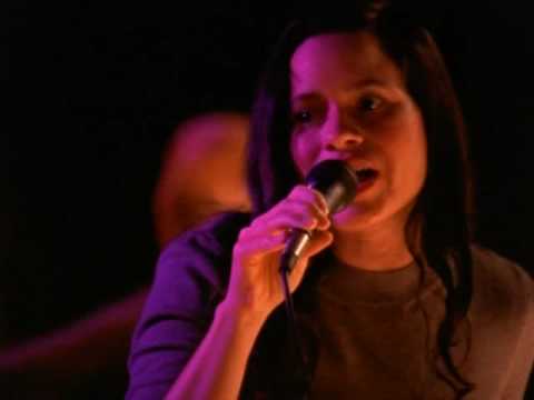 Natalie Merchant (+) Life Is Sweet