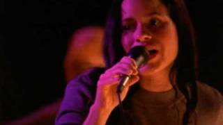 Video thumbnail of "Natalie Merchant - Life is Sweet Live"