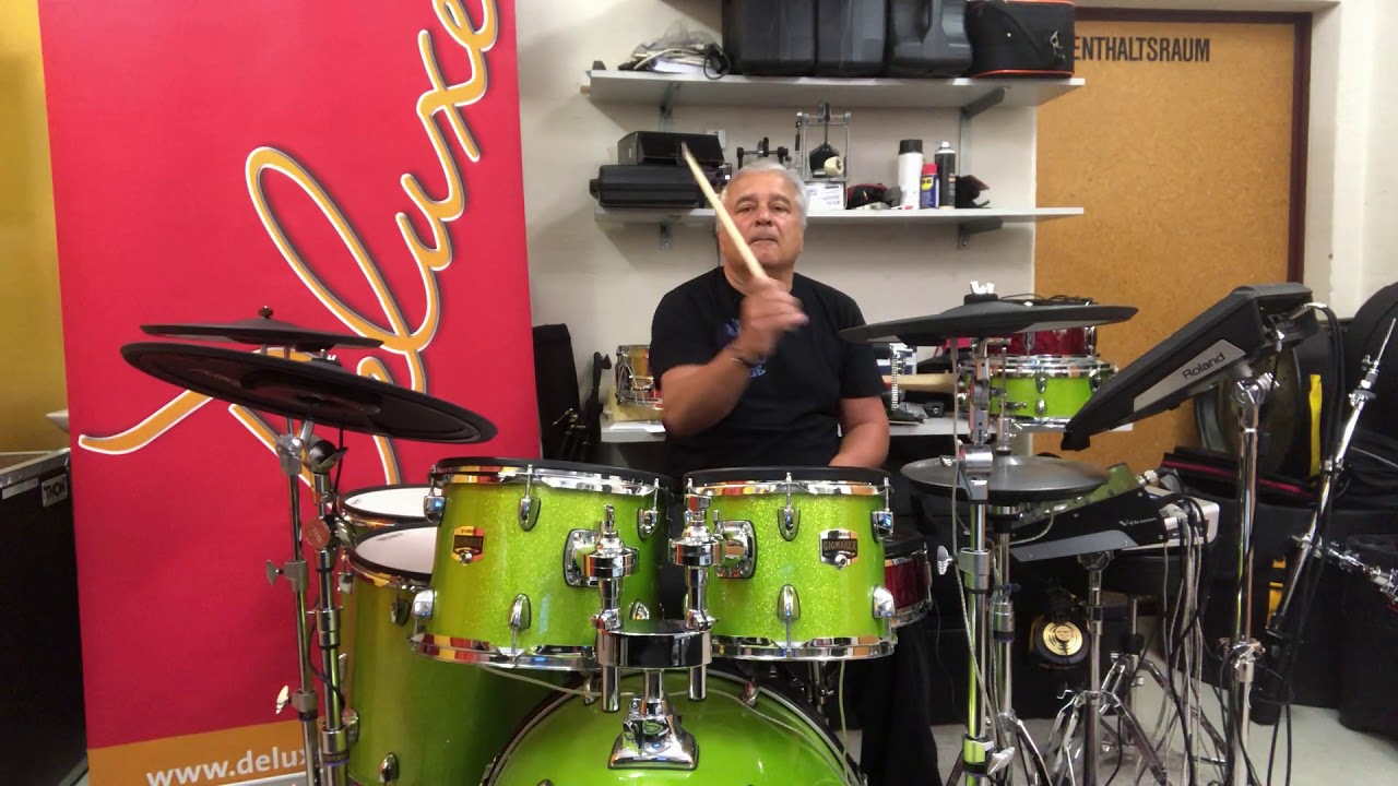 Move - With Loops and E-Drums - YouTube