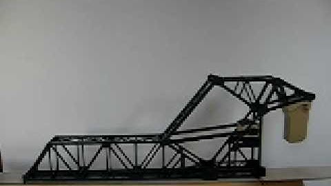 H.O. Walthers Early Version Bascule Bridge
