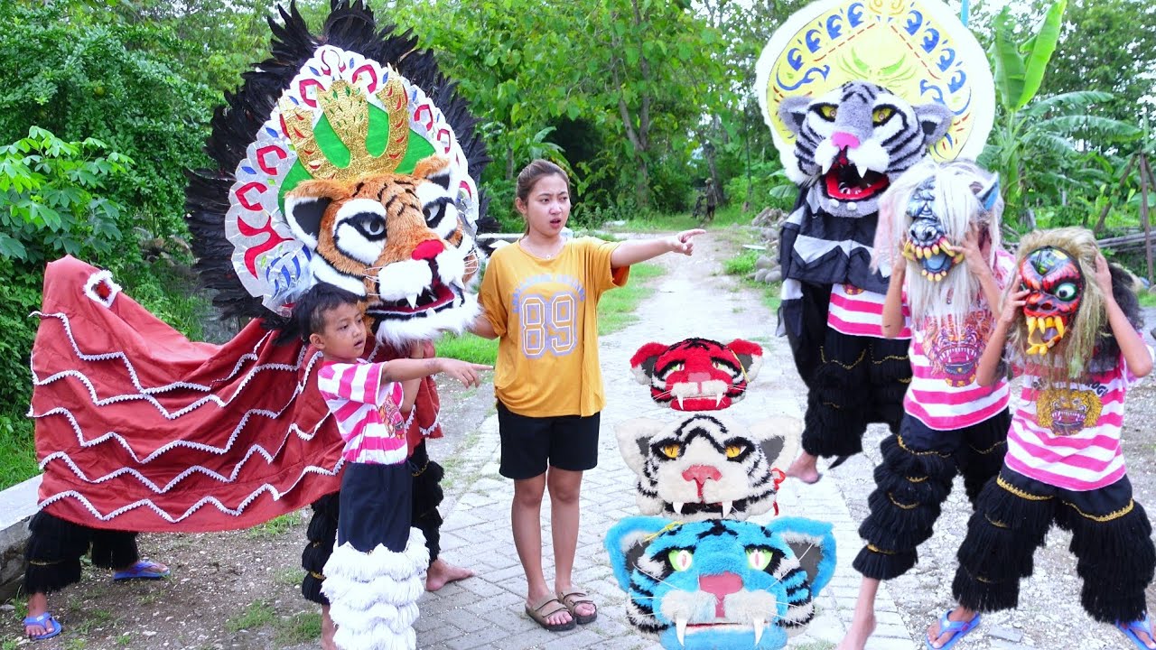 VICHO MENDAPAT BARONGAN BARU !! BARONGAN CAN MACAN COKLAT