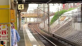 EF64 1047号機牽引5767レ金山4番線通過