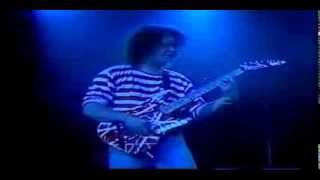 Van Halen - Eruption / Cathedral Solo's (Live In Tokyo, Japan 1989) WIDESCREEN chords