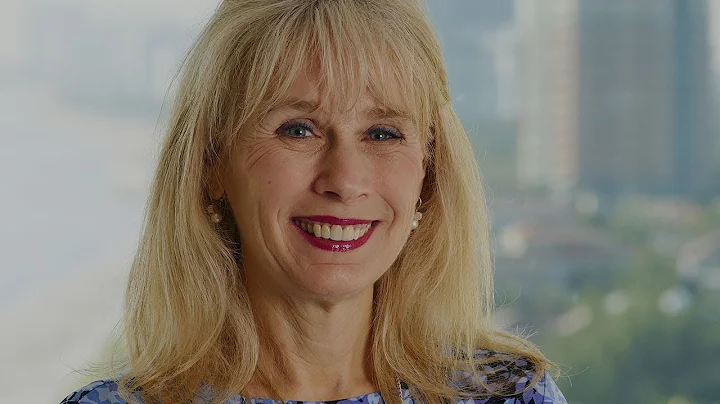 Linda Gavin - Senior Business Consultant