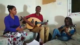 السودان: مني مجدي والمجموعة:  من سجن لبيت أشباح