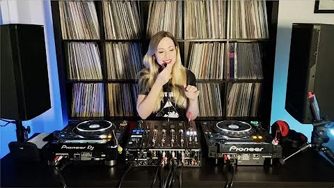 Colette "Feast of Beats" Livestream