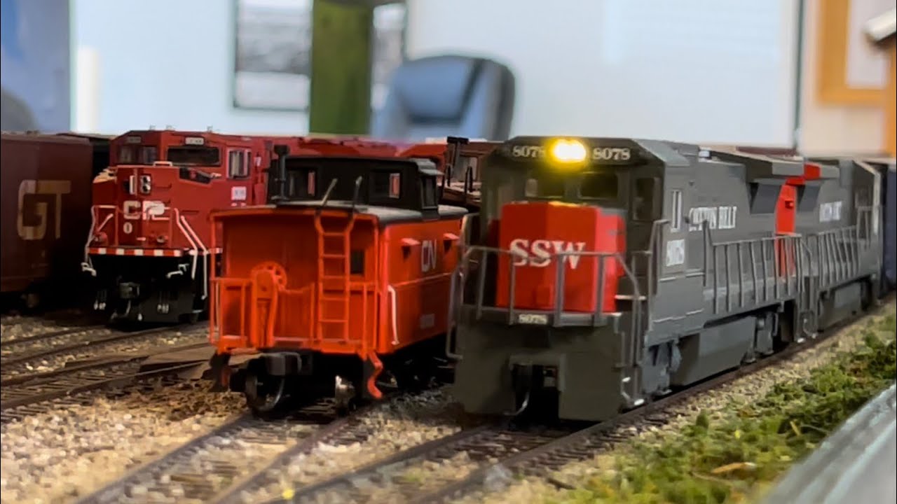 Blissfield Model Railroad Club April open house CSX honor units CottonBelt locos GT Chessie and