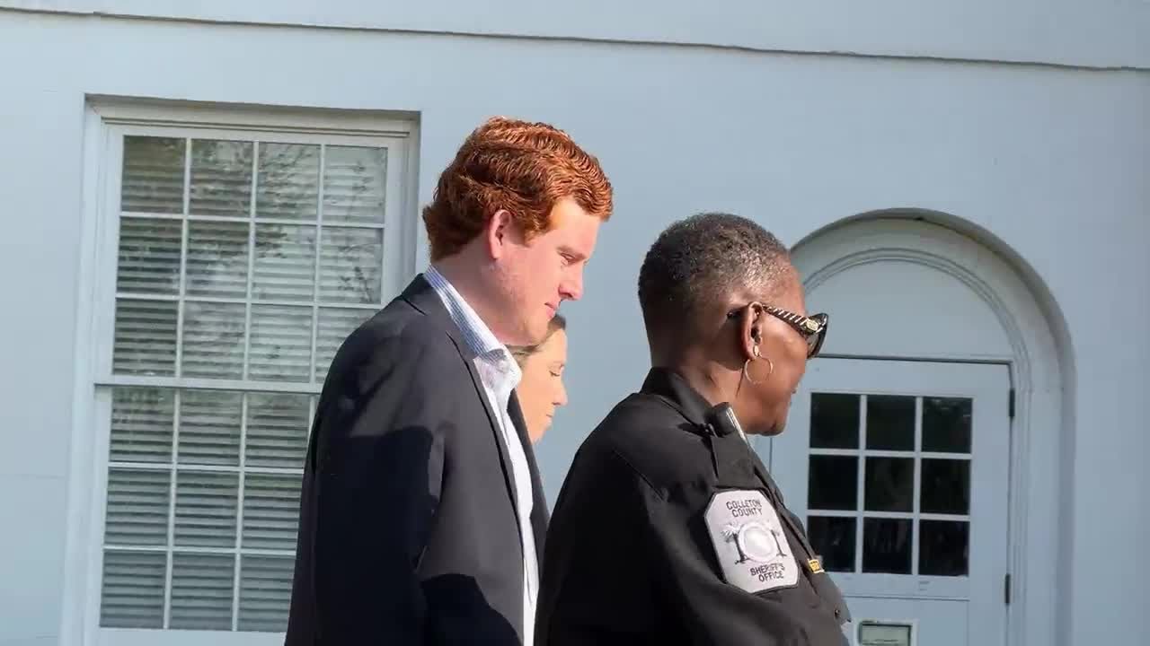 Buster Murdaugh arrives for father's sentencing hearing YouTube